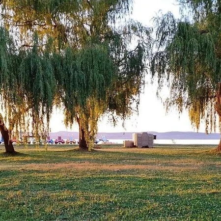 Kleine Oase 아파트 *